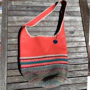 The Sak Limited Edition 120 Hobo Seminyak in Cayenne